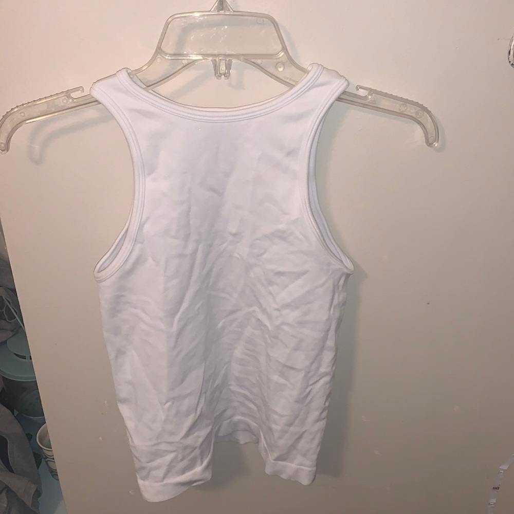 White cropped tank